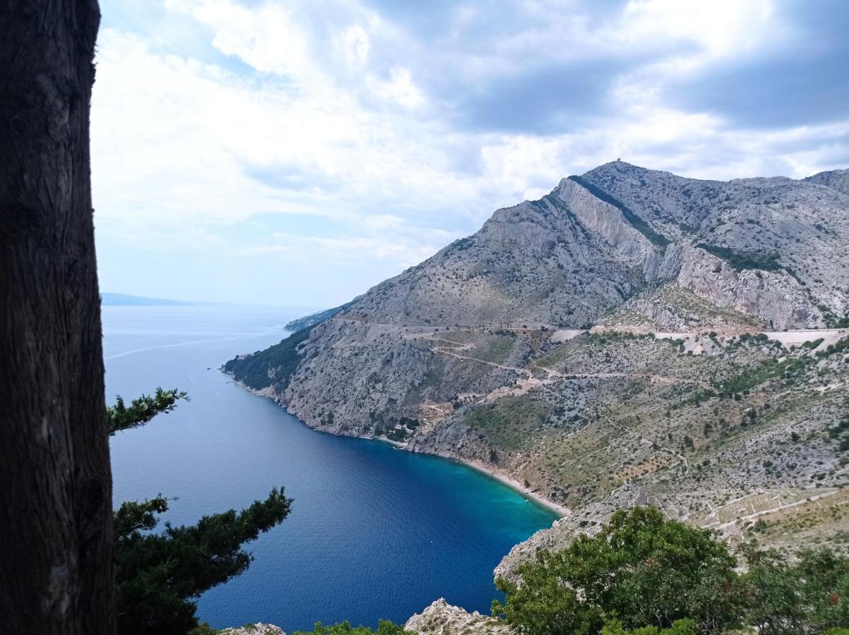 Holiday Home Horizonte With Jacuzzi Gornja Brela Εξωτερικό φωτογραφία