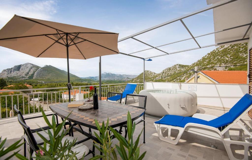Holiday Home Horizonte With Jacuzzi Gornja Brela Εξωτερικό φωτογραφία